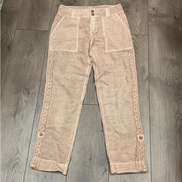 Sundance taupe side crochet lace detail linen blend pants size 6 - Picture 2 of 15